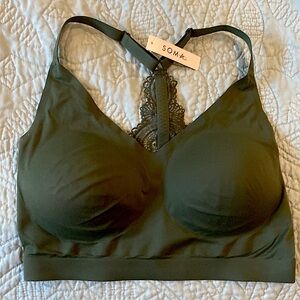 SOMA Enbliss lace Racerback XL-in the beautiful “climbing ivy” color -NWT!